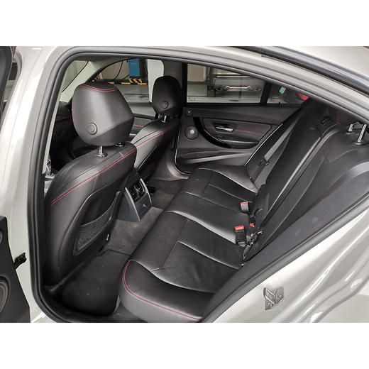 宝马 328i 运动设计套装 【长租-北京】 商品图6