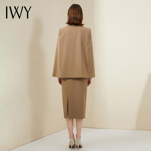 IWY/高端西装套裙女正装卡其色干练职业装气质神范秋美容院通勤工作服	213203C3+S1 商品图3