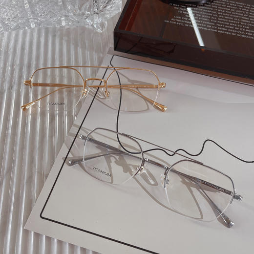 999.9品牌纯钛 明星同款 半框架眼镜 商品图2