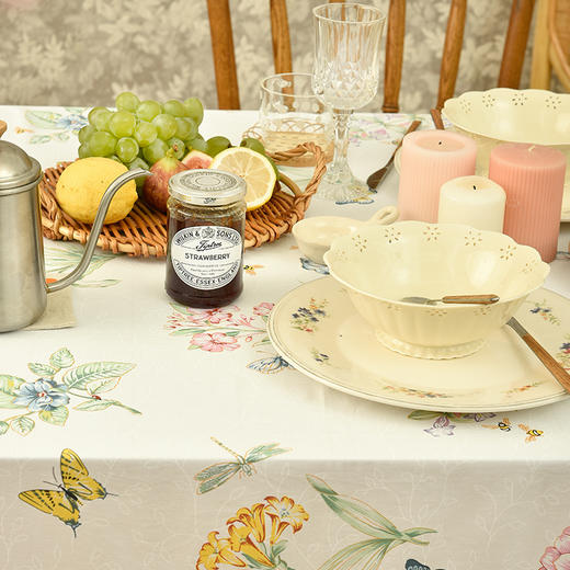 蝴蝶与兰花简约小清新餐厅桌布 商品图3