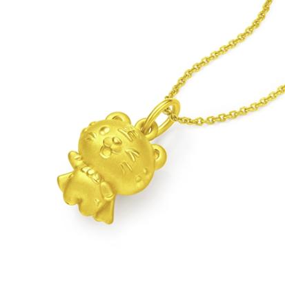 周大福虎年生肖系列超人虎足金黄金吊坠 商品图5