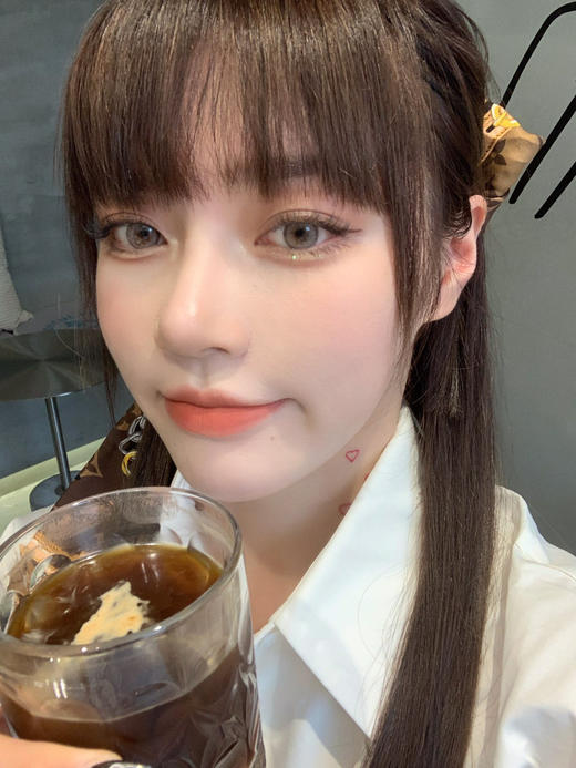 【年抛】Oatly 燕麦奶 Bebebest | 中直径14.2，着色13.5  | 【同品牌多副美瞳更划算，选款色板在详情页内】，微混血美瞳 商品图7