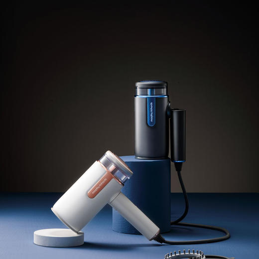 【甄选】摩飞电器（Morphyrichards）手持挂烫机家用蒸汽电熨斗熨烫机 小型迷你旅行便携式烫衣服神器MR2031 商品图4