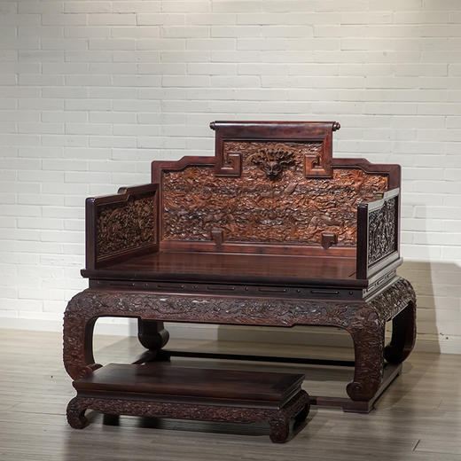 紫檀彭牙鼓腿带托泥满雕云龙纹三屏风大宝座（附脚踏） 商品图0