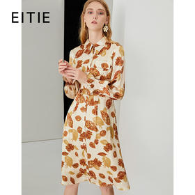 EITIE爱特爱秋季新款时尚洋气枫叶印花收腰显瘦立领连衣裙女6707416
