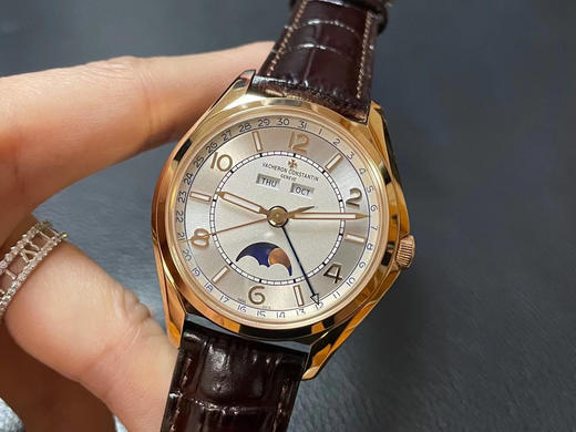 MX厚积薄发 真“芯”力作——【VC江诗丹顿伍陆之型—FIFTYSIX全日历系列】腕表 商品图2