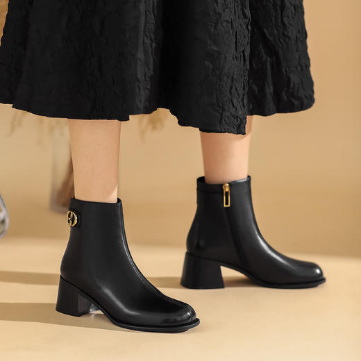 西村名物2021年秋冬新款皮面显瘦增高时装靴气质短靴女T21DS44991 商品图2