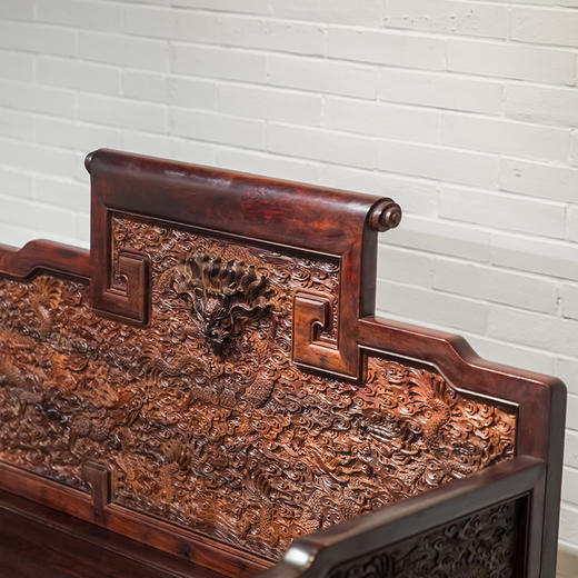 紫檀彭牙鼓腿带托泥满雕云龙纹三屏风大宝座（附脚踏） 商品图3