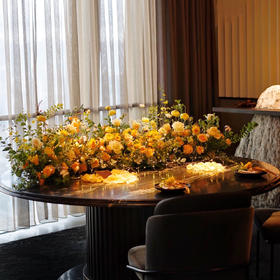 爱丽丝-生日桌花布置