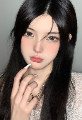 Who’scon 年抛 dia  g·dia 玄米茶褐