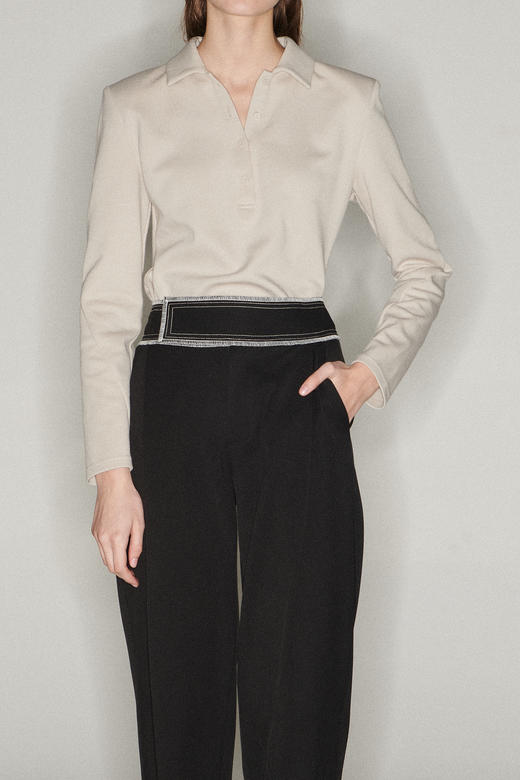 Viktoria Chan | AW2136 Dana marked shoulder polo   [polo上衣 黑/白/米] 商品图5