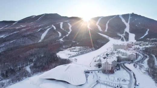 【Club Med包村狂欢，一价全含 | 另有野雪行程】22/23雪季封板趴，黑桃带你玩转亚布力！ 商品图1