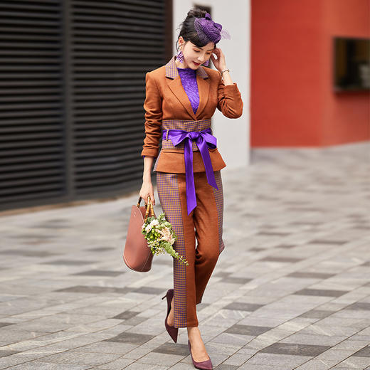 1202001 复古情怀 精纺格纹料外套 雾境 商品图1