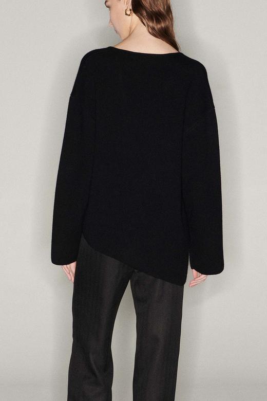 Viktoria Chan | AW2117 Jill V neck wool knit [羊绒羊毛上衣 黑/米] 商品图5