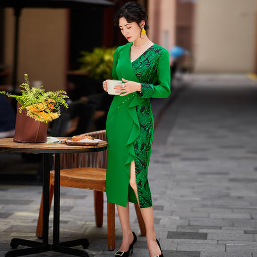1202074 绿野仙踪 高端斜纹里料，定制提花连衣裙 雾境 商品图1