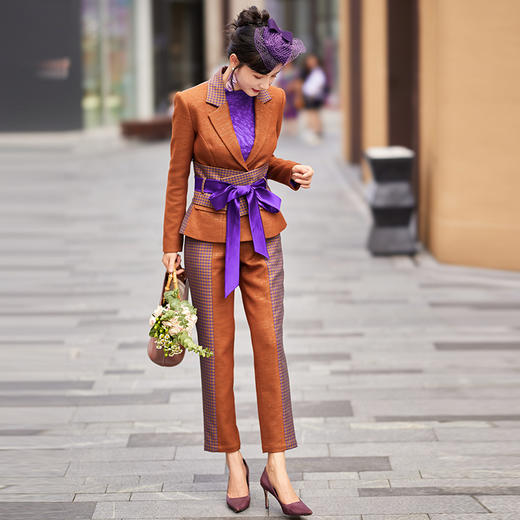 1202001 复古情怀 精纺格纹料外套 雾境 商品图2