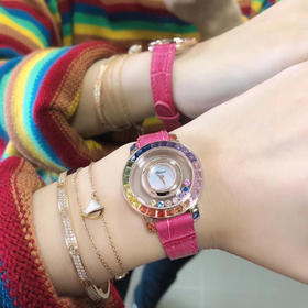 新款萧邦彩虹钻 女士腕表
瑞士石英机芯