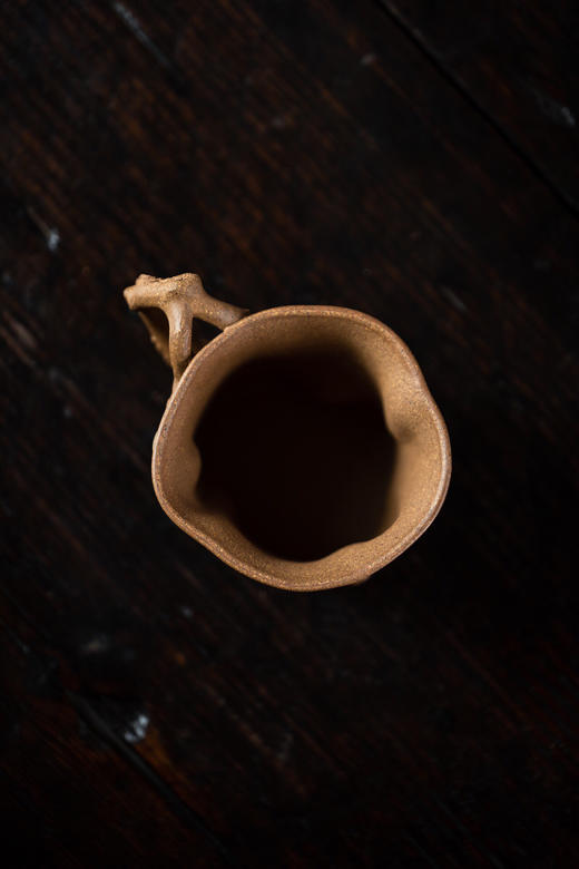 【青山特惠】特价 宜兴原矿全手工松桩杯段泥紫砂主人杯.110cc.方勤平【国工】（不能用券） 商品图2