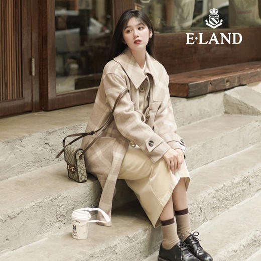 ELAND简约翻领牛角扣羊毛大衣EEJWB4TC3M 商品图4