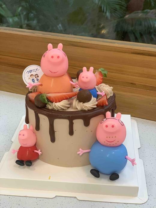 四寸小猪佩奇巧克力奶油蛋糕 下单前请仔细阅读商品详情 商品图0