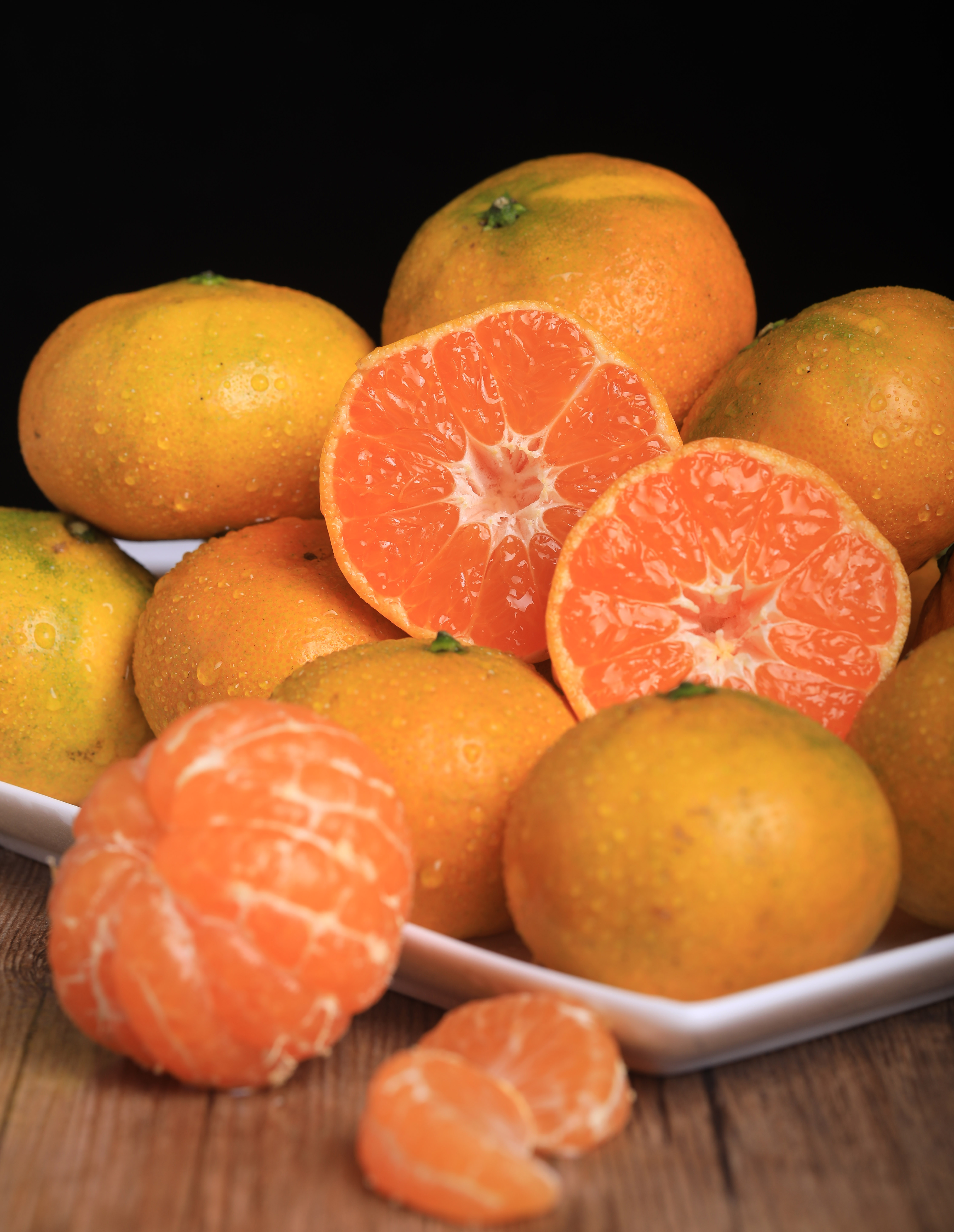 后院水果落地季【哈尔滨同城配送】来自江西庐山西海的生态蜜橘清甜多汁，不打蜡，不催熟，生态种植