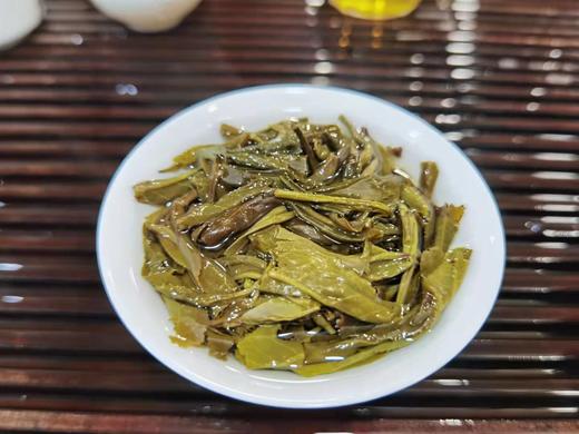 2021春 天门山  古树青饼  普洱生茶  200克 商品图5