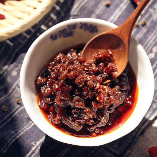沈爷的宝贝 黔香阁豆豉辣椒酱 香辣下饭菜拌面酱 蘸水170g/瓶*2瓶 商品图1