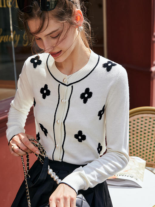 欧芮儿白色开衫毛衣女新款2021修身显瘦洋气复古圆领针织上衣 商品图0