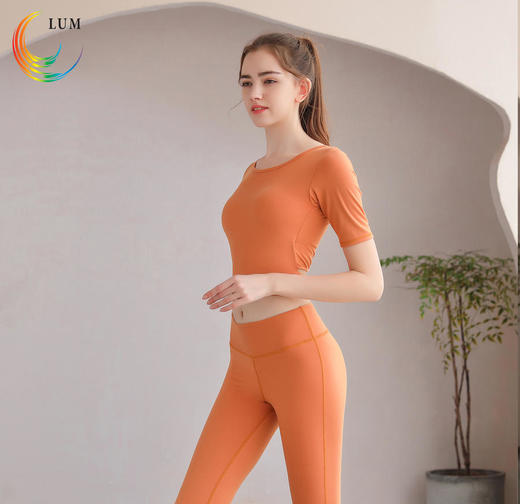 LUM39868露檬新款瑜伽服短袖双面磨毛面料（含胸垫） 商品图8