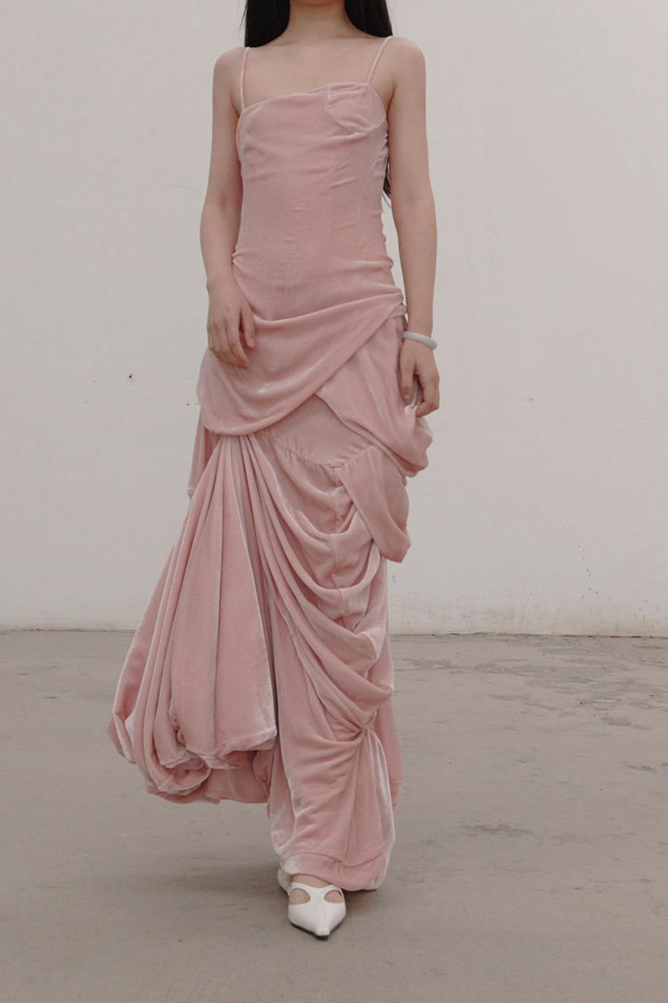 caroline hu 悬垂天鹅绒连衣裙 aw21pkd14s