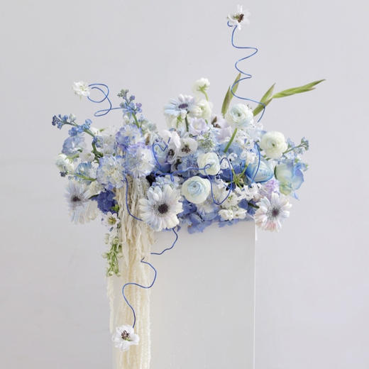 祥瑞-商务讲台花 商品图0