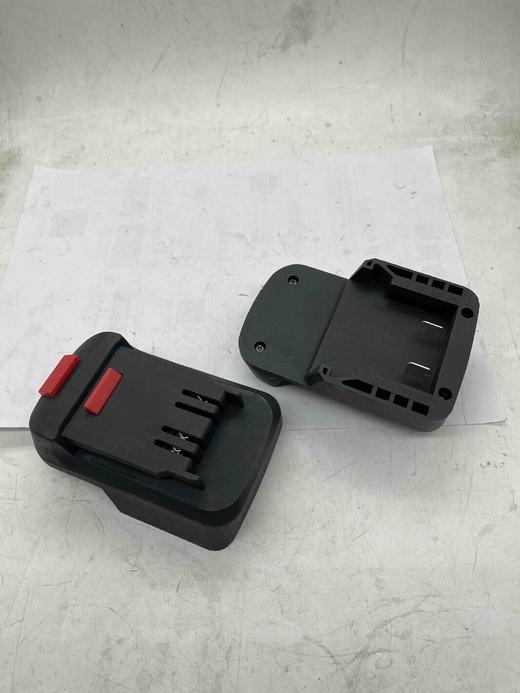 【货号05601】东成18V电池侧按钮转换威克士卡胜机身电池转换器 商品图4