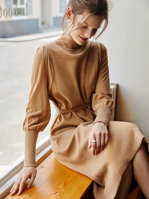 欧芮儿针织连衣裙女春秋新款2021收腰显瘦法式复古卡其色百搭裙子 商品图0