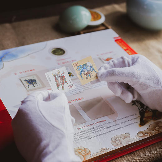 爆单！现货包邮《牛转乾坤·好运牛》好运常伴珍邮册 商品图3