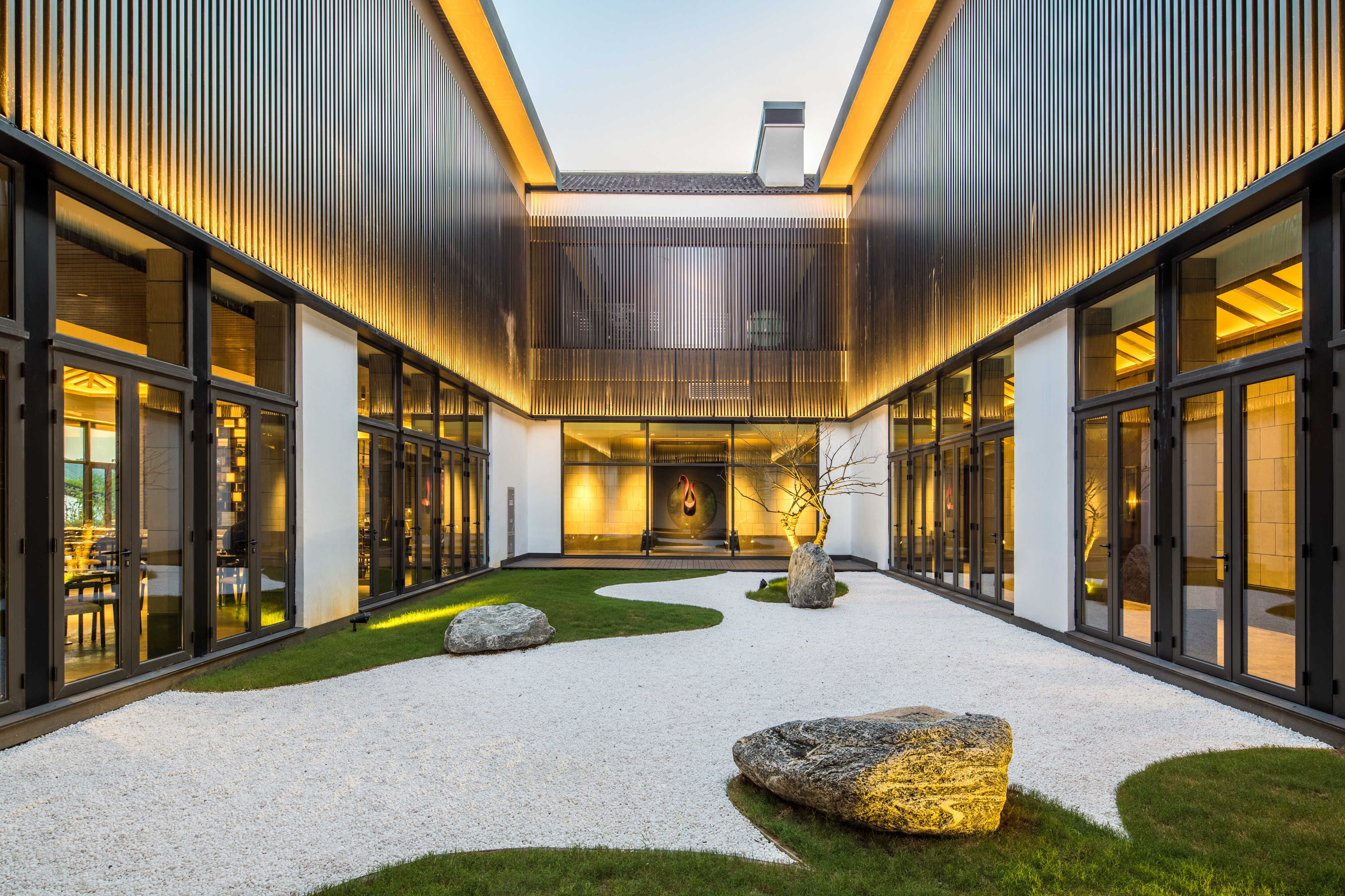 【预售房券】千岛湖安麓酒店★水墨江南里的诗画秋冬★人均￥700 入住