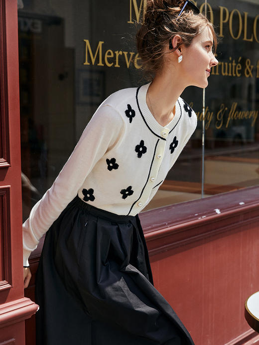 欧芮儿白色开衫毛衣女新款2021修身显瘦洋气复古圆领针织上衣 商品图2