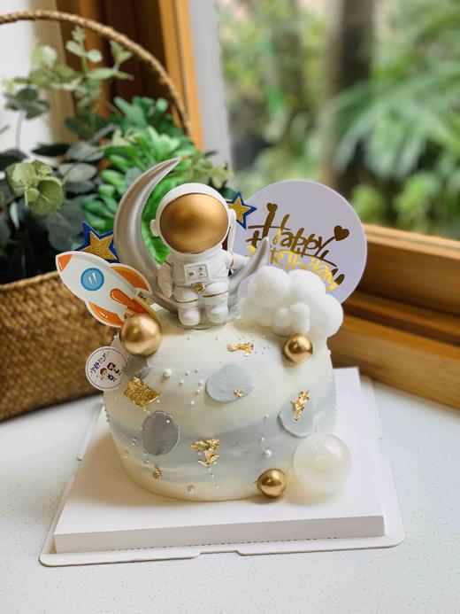 宇航员球形奶油蛋糕 下单前请仔细阅读商品详情 商品图0