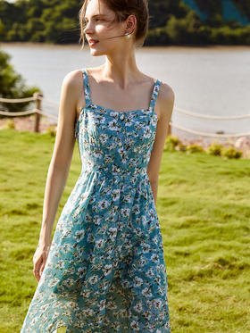 欧芮儿吊带连衣裙女新款2021收腰显瘦休闲法式薄款无袖背心裙