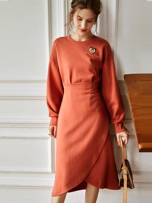 欧芮儿针织连衣裙女春秋2021新款高腰显瘦时尚不规则设计感卫衣裙 商品图0