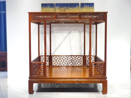 红桥红  家具严选  缅甸花梨（大果紫檀）【八柱十字海棠纹 明式架子床】 商品图0