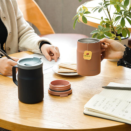 乐扣乐扣 遇见马克杯男女 304不锈钢内胆 广口保冷保温杯带盖 48小时发货 商品图4