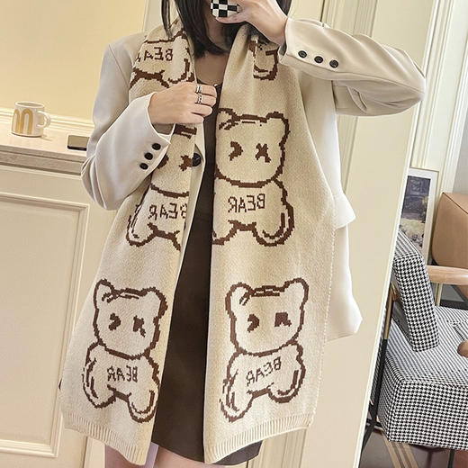 【不挑肤色 亲肤保暖】秋冬小熊腈纶拉毛针织围巾韩版女双面印花保暖多功能披肩 商品图0