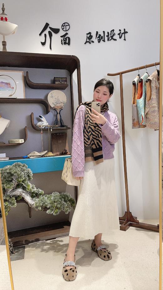 玛丽珍+水钻羊羔毛鞋丨blingbling水钻松紧带穿脱方便 一体式羊羔毛设计 保暖又实用 可爱软萌的设计师定制款 羊羔毛平底鞋 适合这个寒冷的秋冬 商品图11