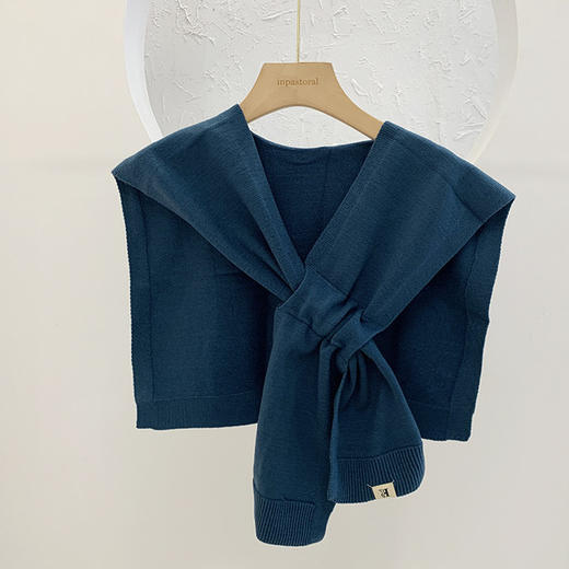 【魅力值飙升】秋冬新款可穿插搭肩小披肩纯色针织披肩外搭网红打结 商品图10