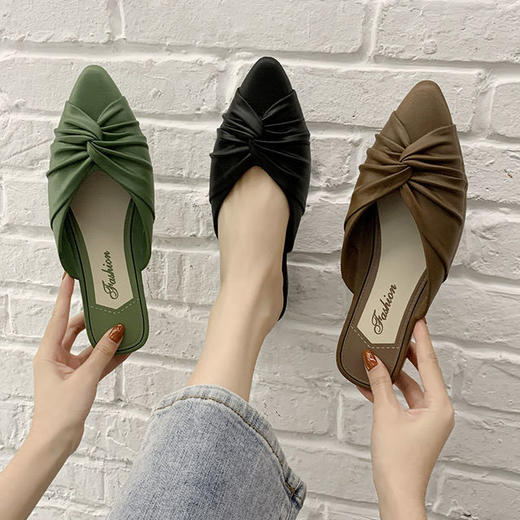 【服饰鞋包】女鞋拖鞋夏秋新款学生户外穿懒人褶皱穆勒女鞋平跟包头半拖鞋 商品图0