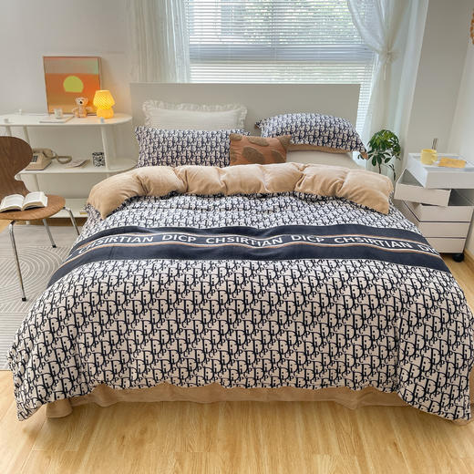 【欧贝尔专场】欧式风牛奶绒四件套 商品图2