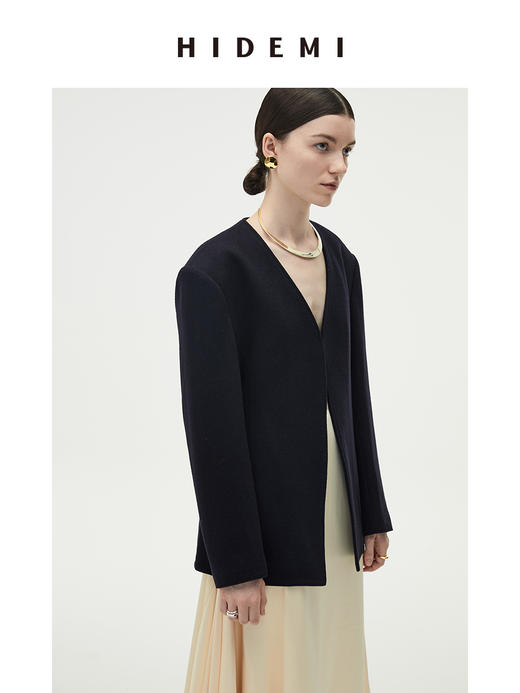 HIDEMI 黑色斜纹羊毛厚款V领收腰西装外套 商品图4