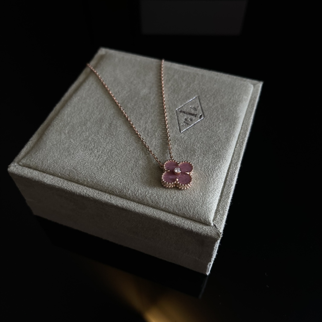 vca梵克雅宝圣诞限量版樱花粉94四叶草项链