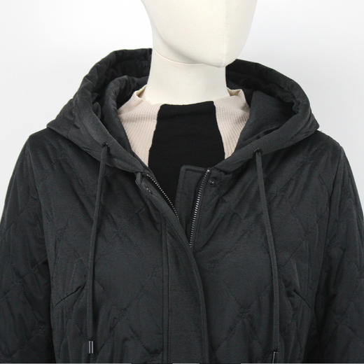 FOCALS福柯斯新款刺绣菱格宽薄棉服中长款连帽棉服F2YDE701N1 商品图3