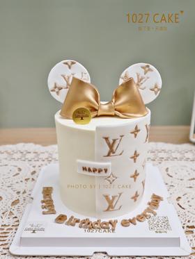 1027CAKE | 奢侈品LV   蝴蝶结 LV礼物盒 翻糖装饰蛋糕